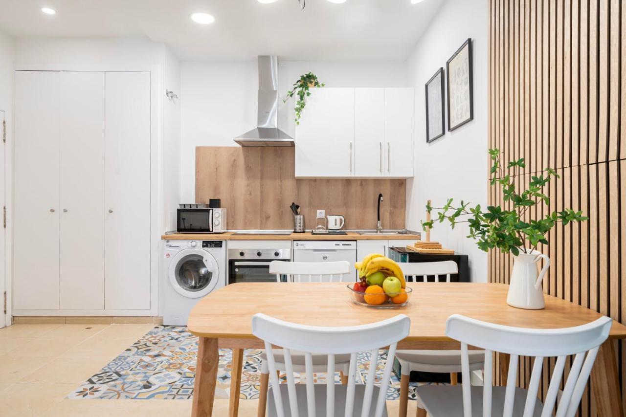 For You Rentals Elegante Y Bonito Apartamento Temporal En El Corazon De Madrid Inf1C 외부 사진