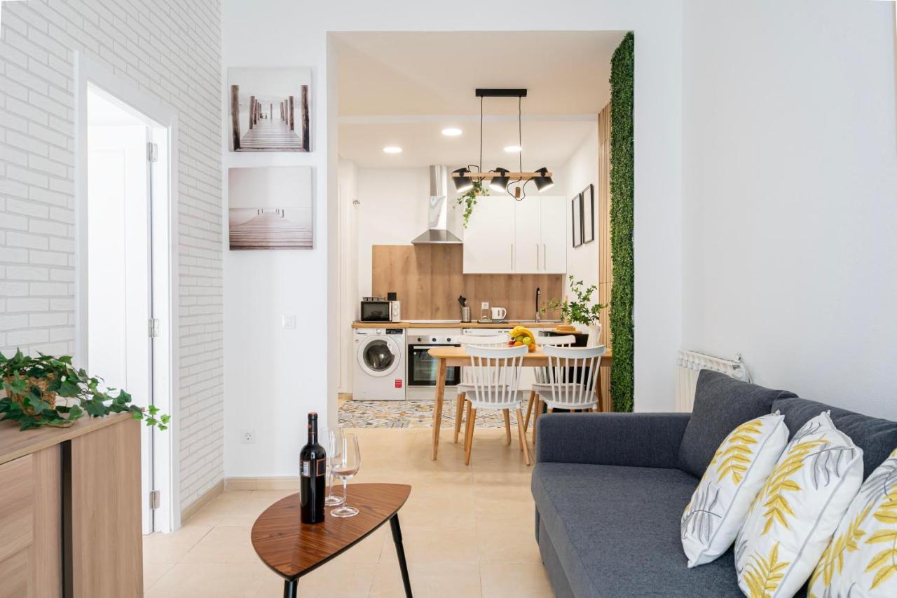 For You Rentals Elegante Y Bonito Apartamento Temporal En El Corazon De Madrid Inf1C 외부 사진