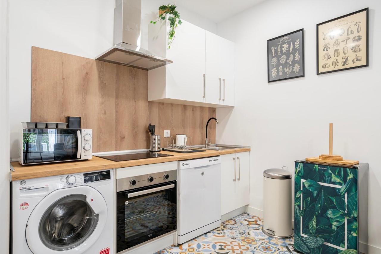 For You Rentals Elegante Y Bonito Apartamento Temporal En El Corazon De Madrid Inf1C 외부 사진